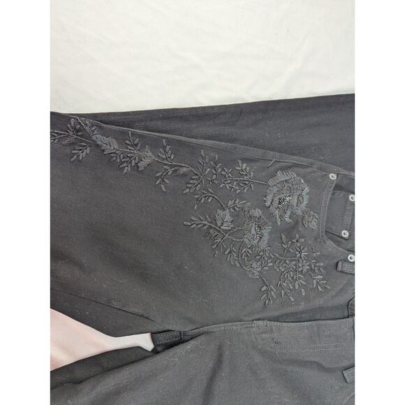 Lauren Ralph Lauren Manhattan Black Embroidered Jeans NWT size 4 MSRP‎ $139.00 - Picture 2 of 11
